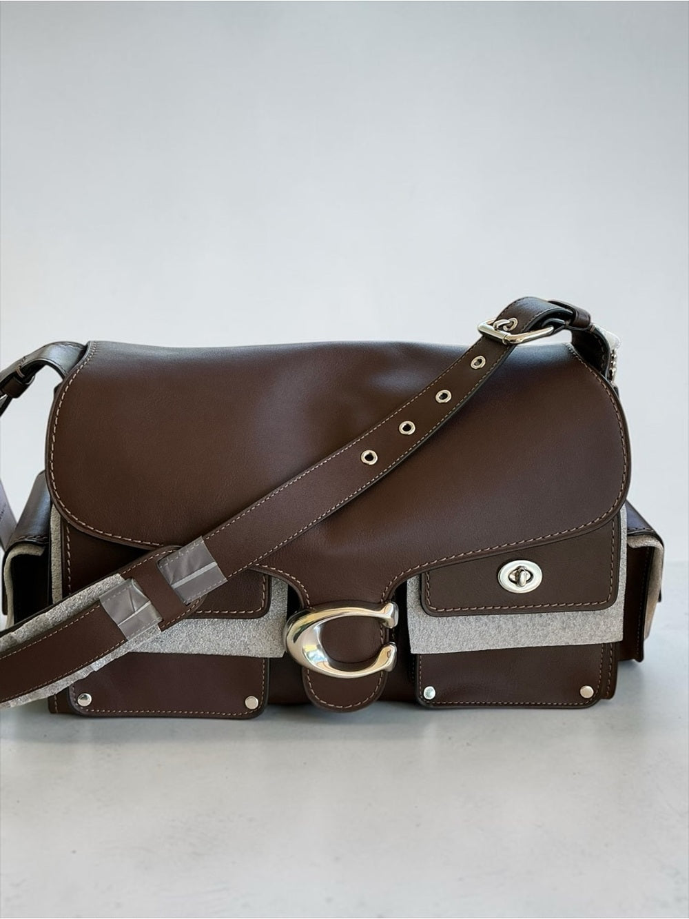 Coach Cargo Tabby 36 Shoulder Bag in Natural Grain Leather