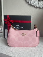 Coach Teri Shoulder Bag — Powder Pink
