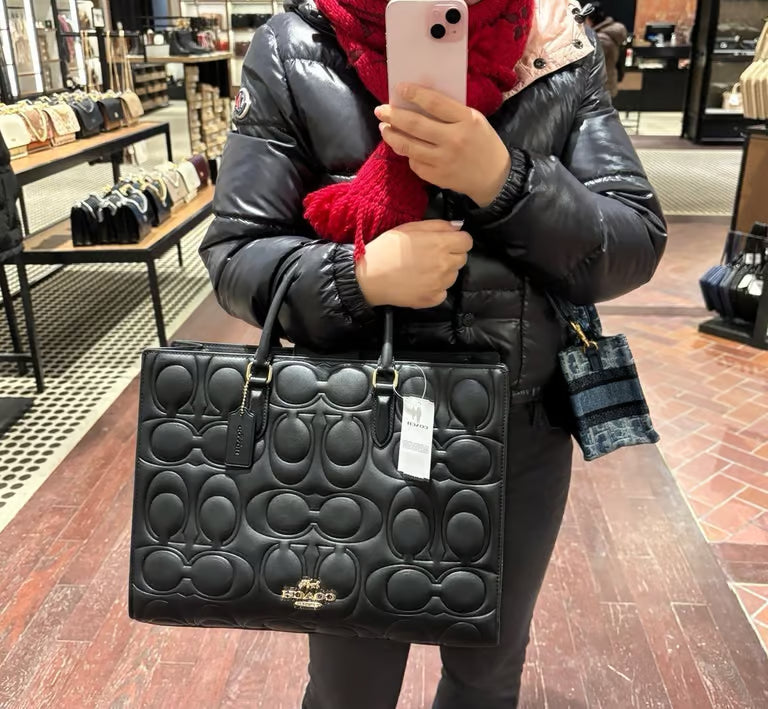 Coach Maggie Large Tote Bag in Signature Leather Black/Gold